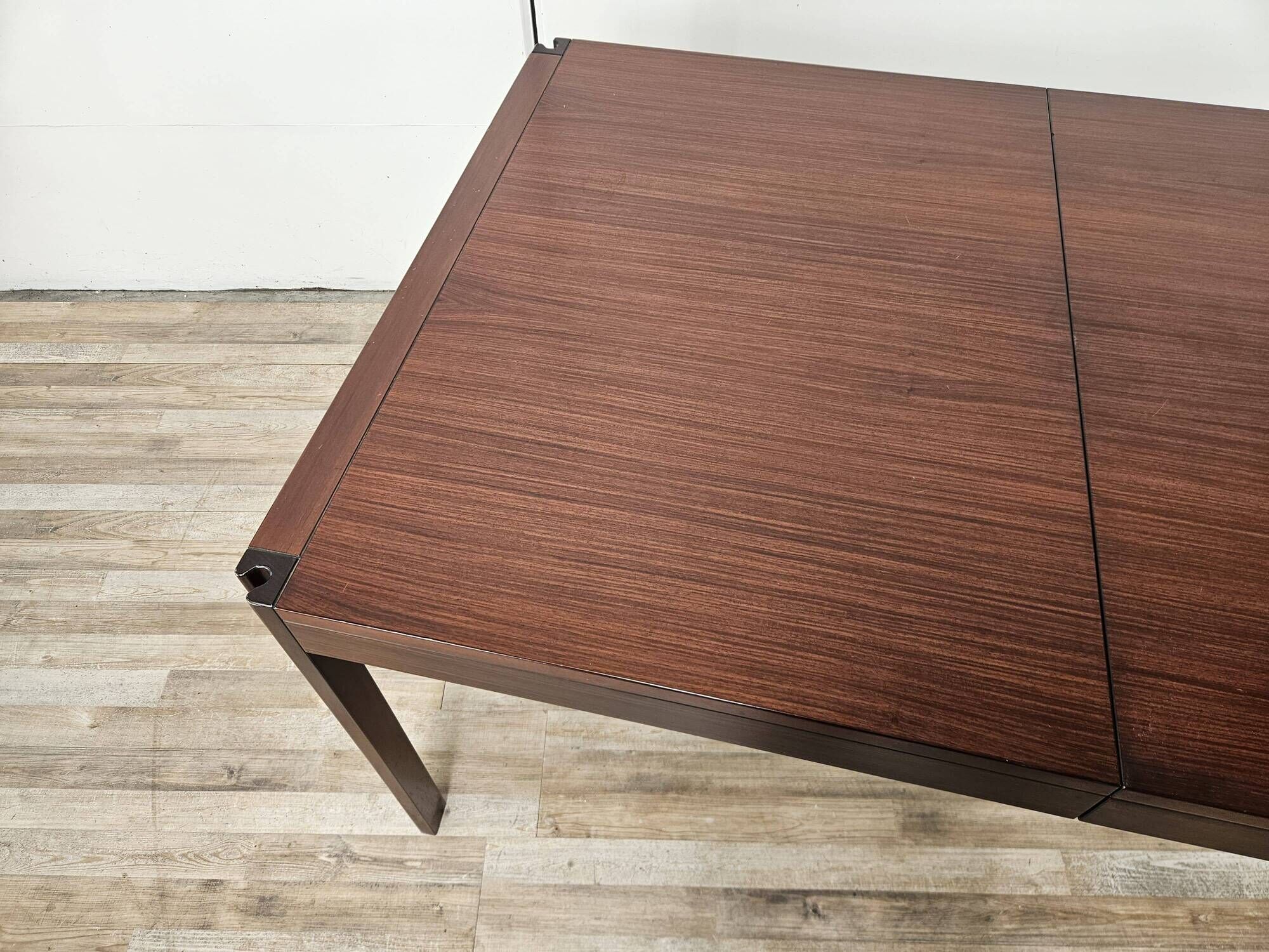 4D extendable dining table by Angelo Mangiarotti for Molteni, 1970