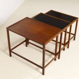 Ensemble de tables gigognes en teck de Kurt Østervig, Danemark, années 1960