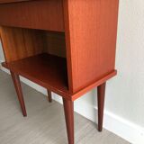 Bedside feet compass