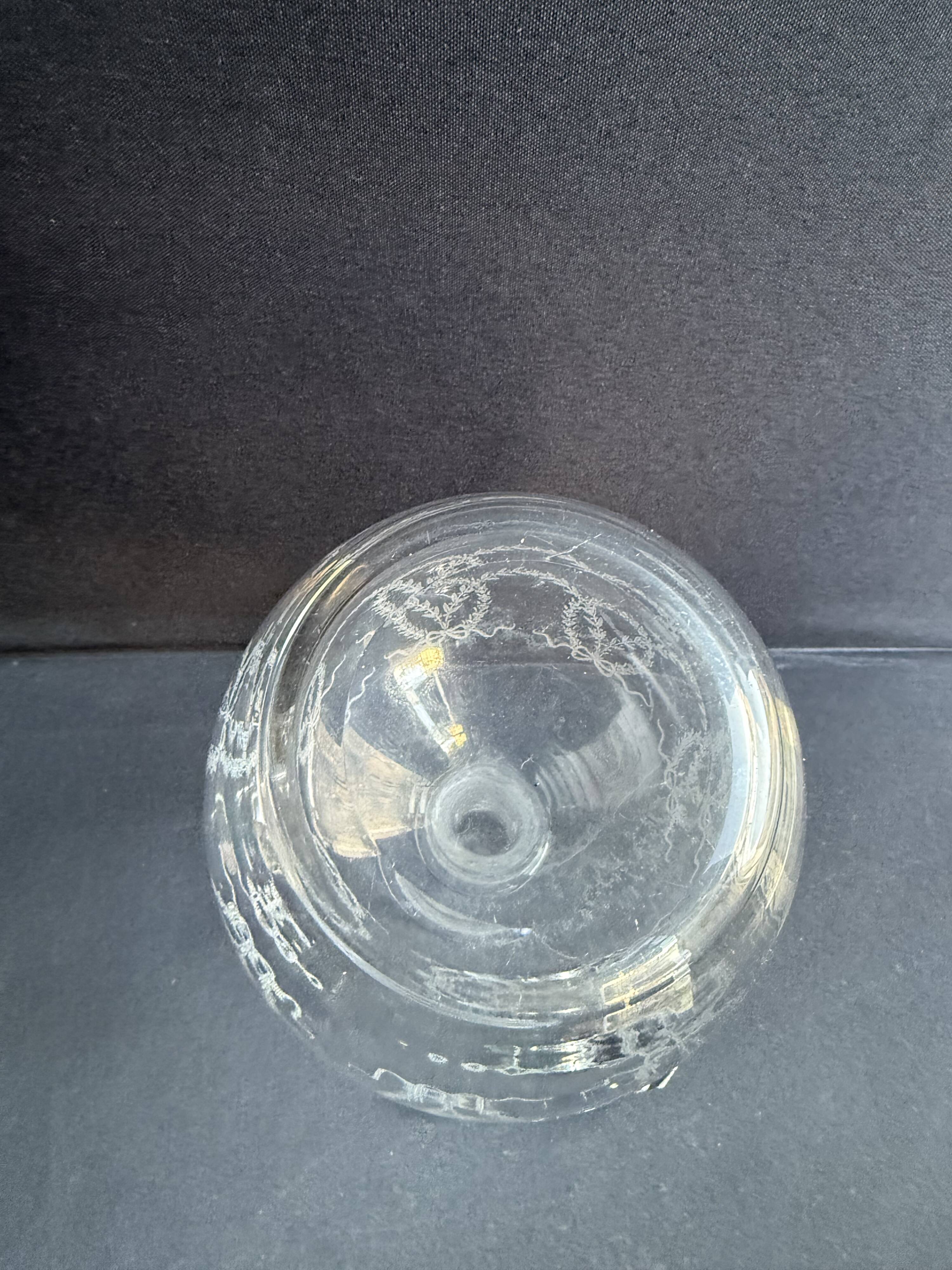 Engraved crystal carafe - Saint Louis Stella