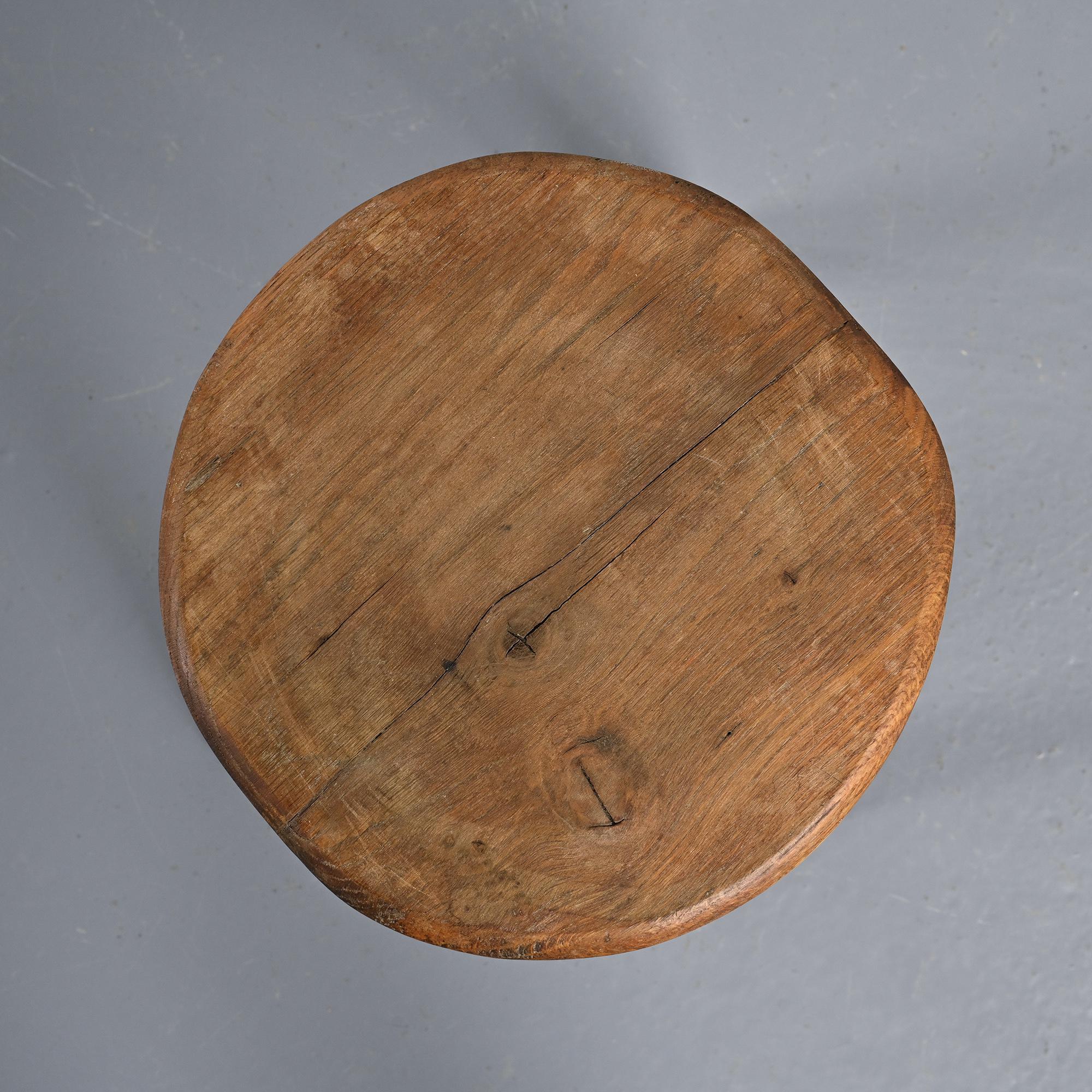 Tripod stool in solid wood, Alpine craftsmanship, 1950s.