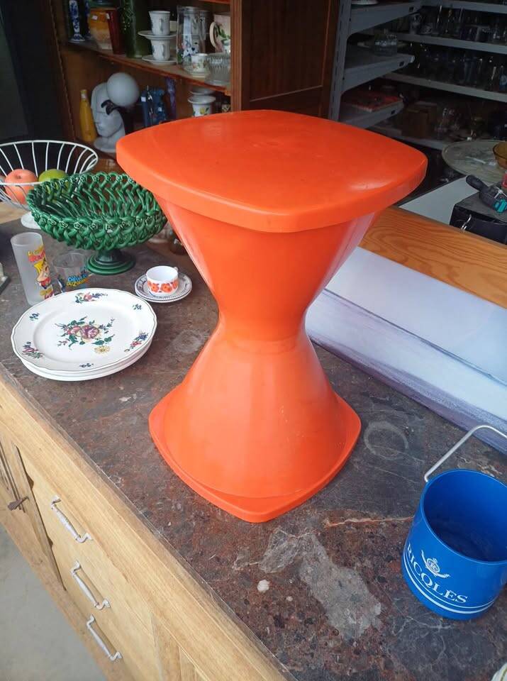 Pola orange stool 1970