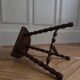Tabouret tripode brutaliste dans le goût de Charles Dudouyt