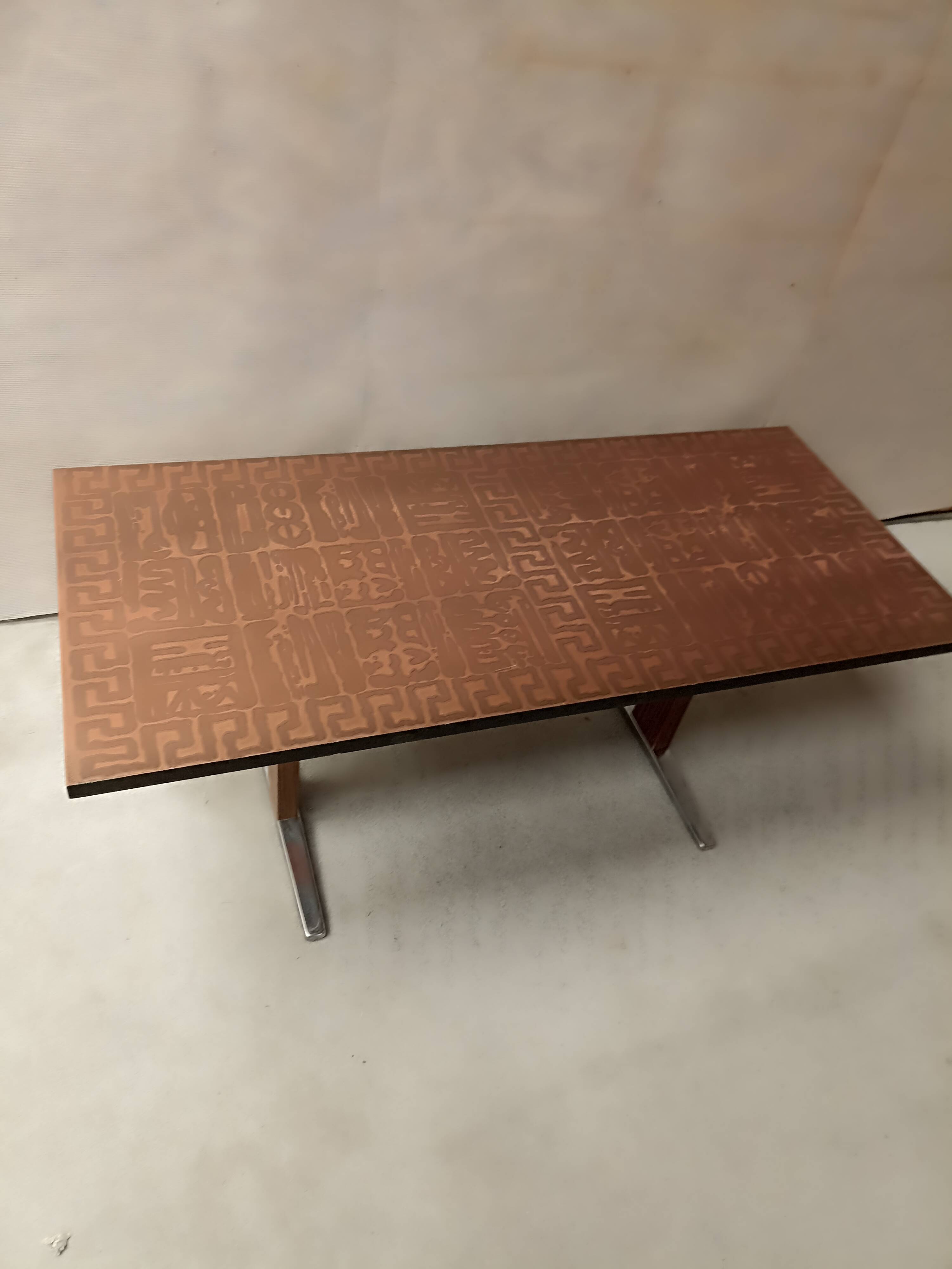 Vintage system coffee table