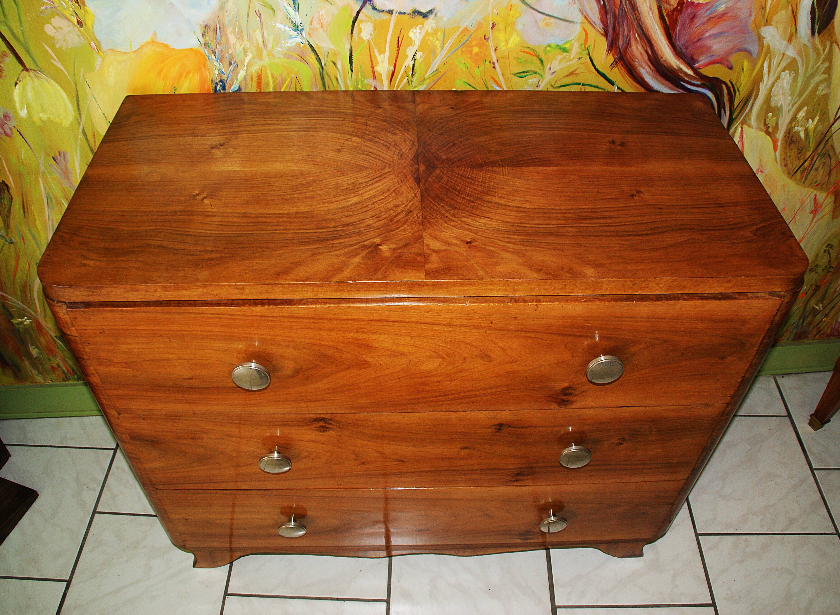 Art Deco commode from around 1930