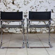 Pair of Bauhaus cantilever armchairs in chromed metal and leather, 1970