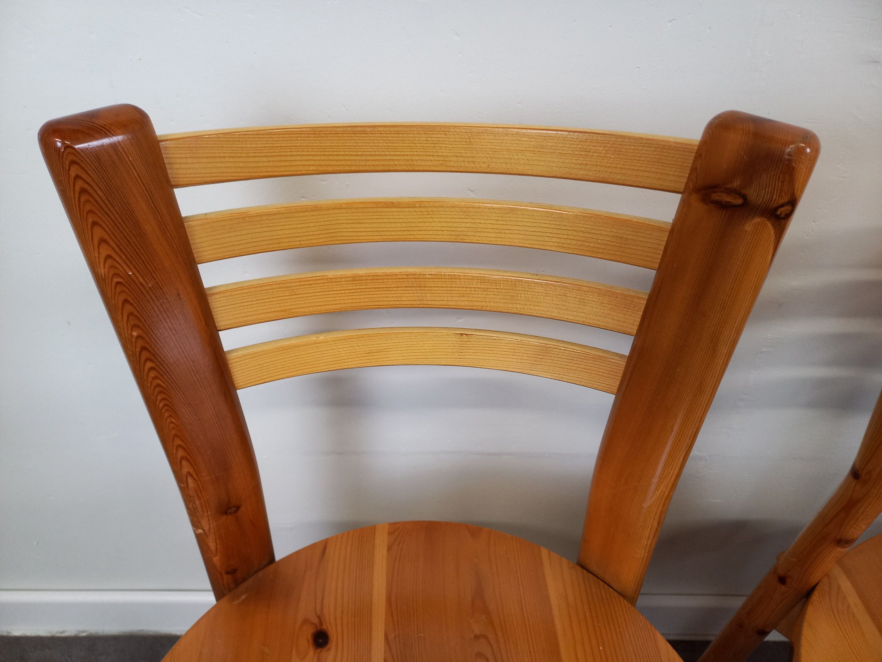 Chaises en pin années 80 set de 4