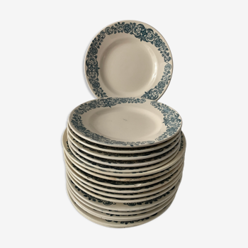 Set of 18 flat blue dessert plates Alésia Longchamp Terre de Fer early 20th century