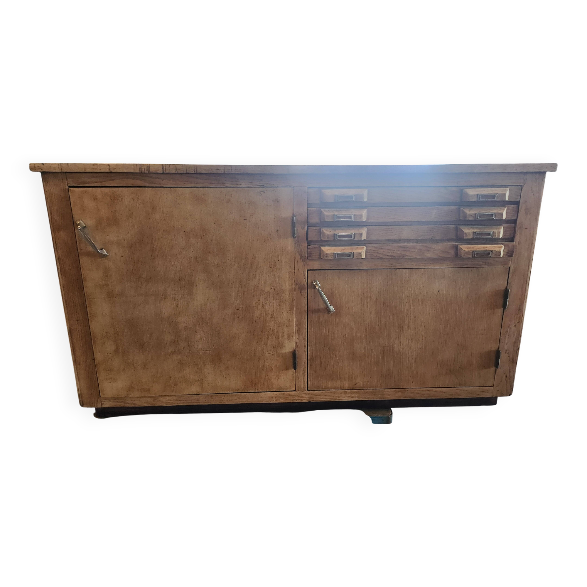 Watchmaker's furniture