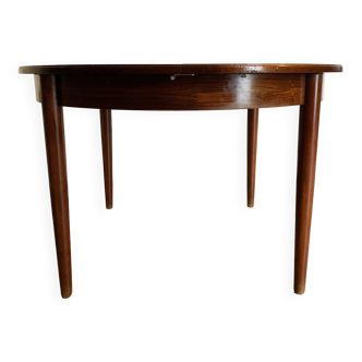 Vintage Scandinavian dining table in rosewood from the 60s extendable with butterfly extension