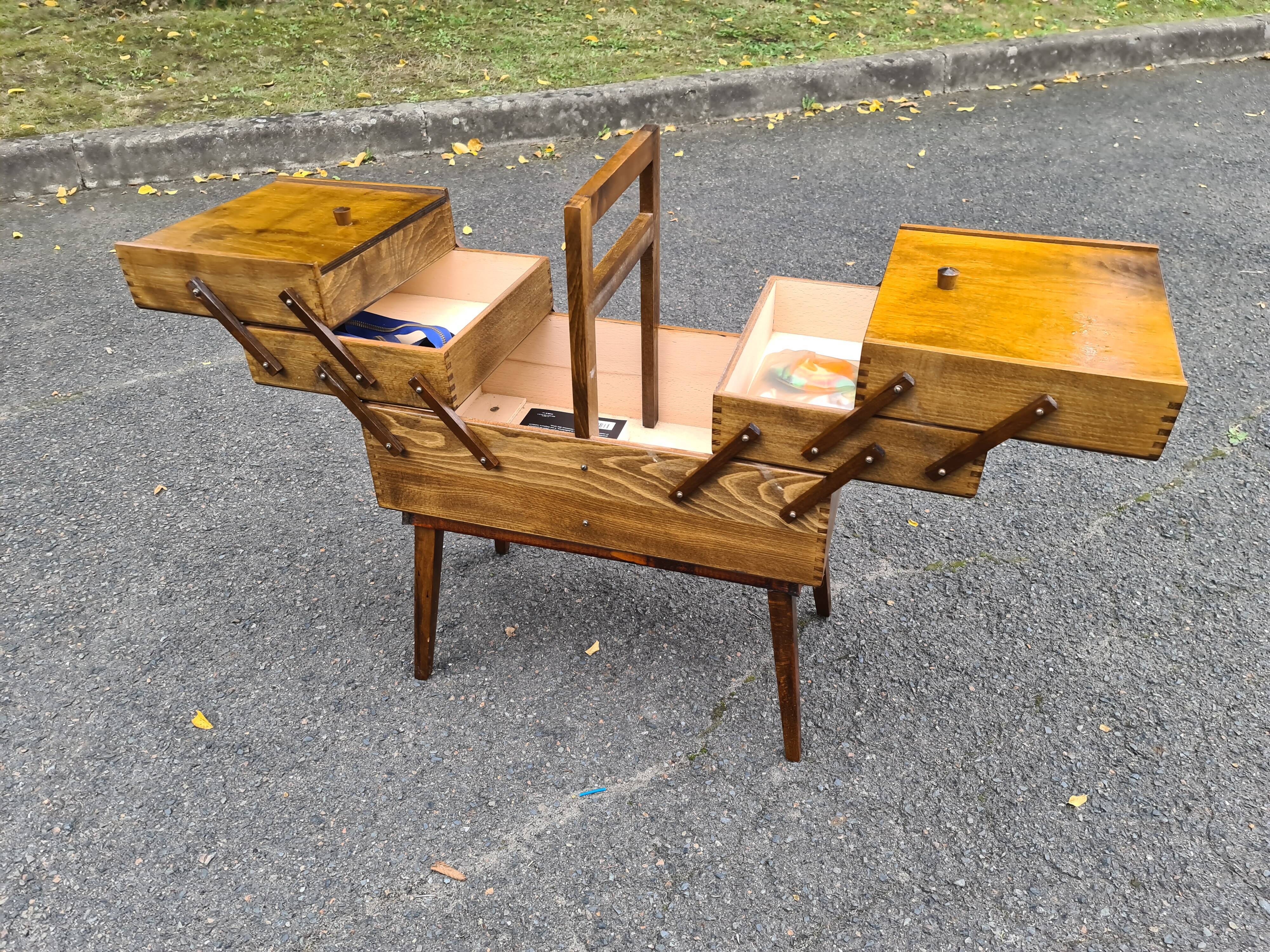 Vintage seamstress worker 1960 compass foot