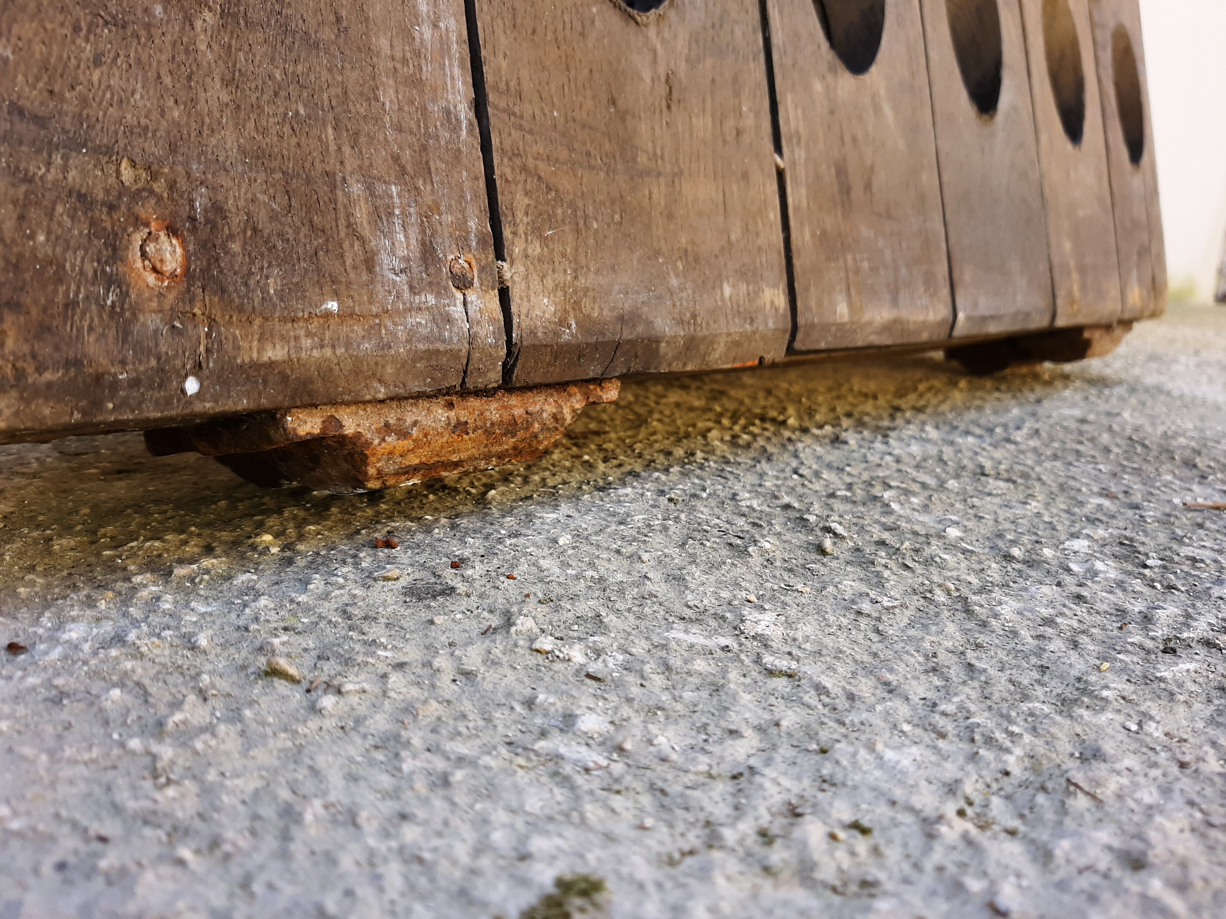Bottled holder for champagne bottles 1900