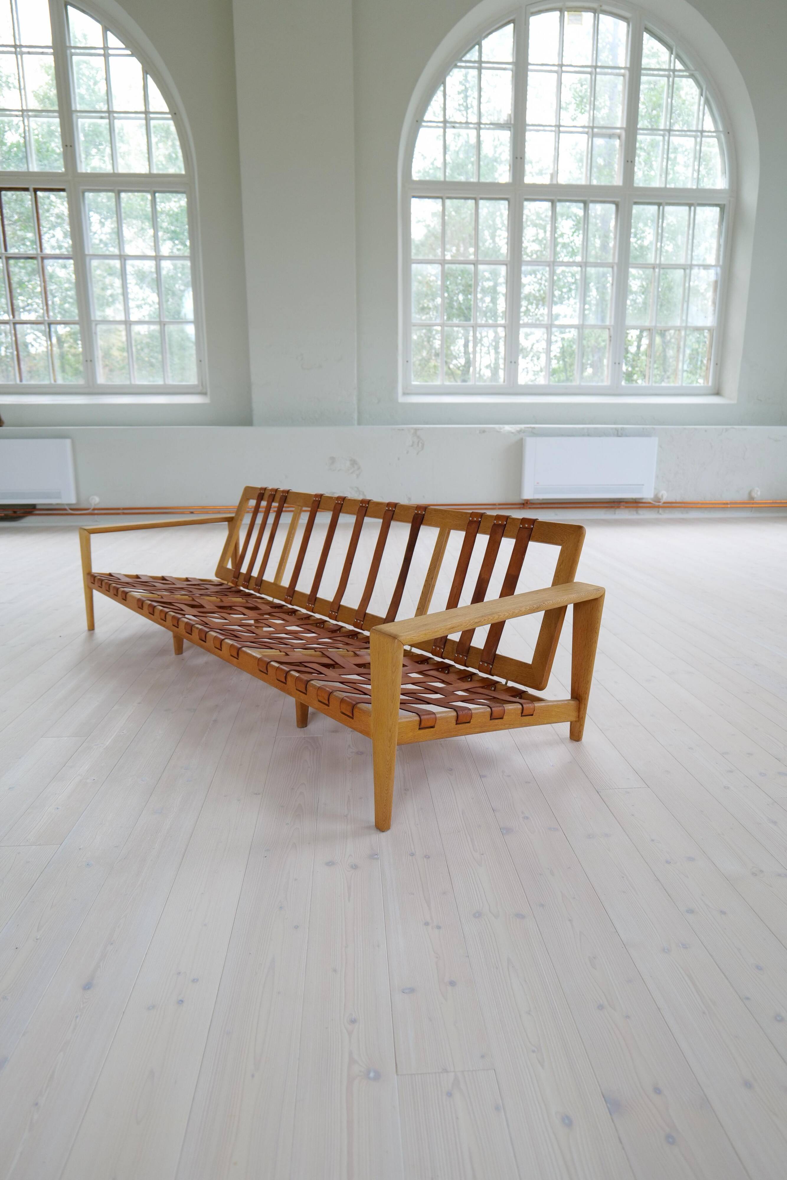 Large 1960s "Bodö" canapé in oak, leather and wool, Svante Skogh, Sweden