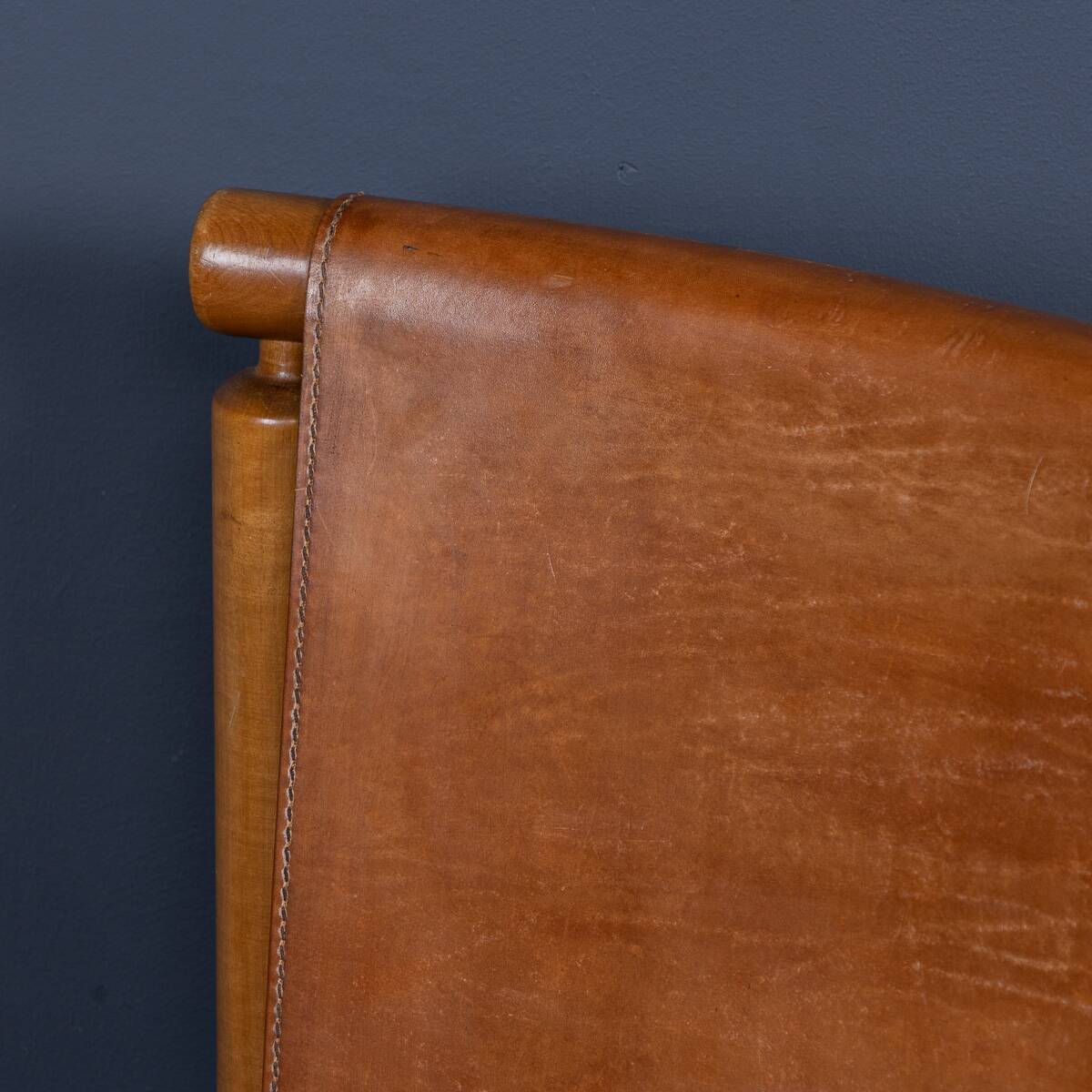 A SUPERB 20thC SET OF EIGHT ILMARI TAPIOVAARA LEATHER DINING CHAIRS c.1950