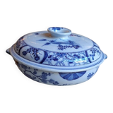 Japan model soup tureen by Creil and Montereau 19th century