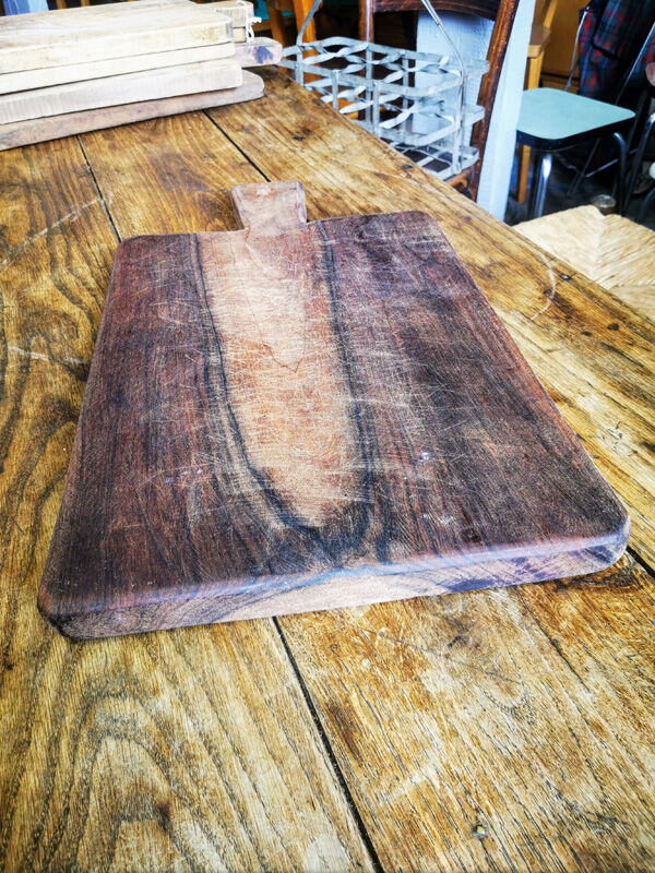 Wooden cutting board