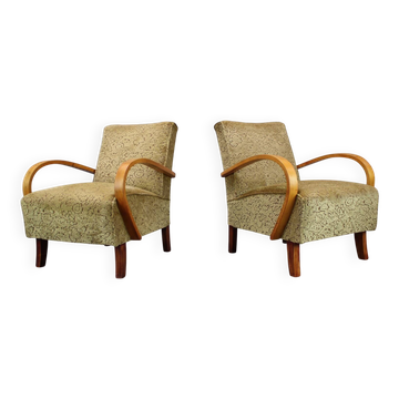 Pair of Art Deco deck chairs by Jindřich Halabala, reupholstered, circa 1940.
