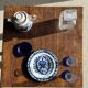 Artesania Alvarez Assiette espagnole en terracotta motif de végétaux bleu e