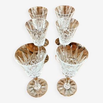 11 Saint-Louis wine glasses Model "Cerdagne"