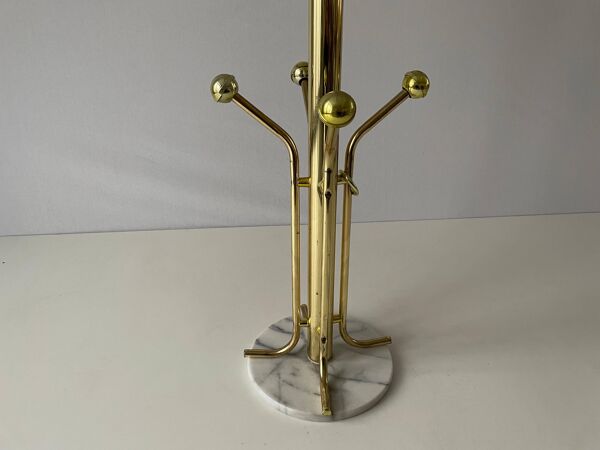 Porte-manteau sur pied en plexiglas avec base en marbre, années 1960, Allemagne