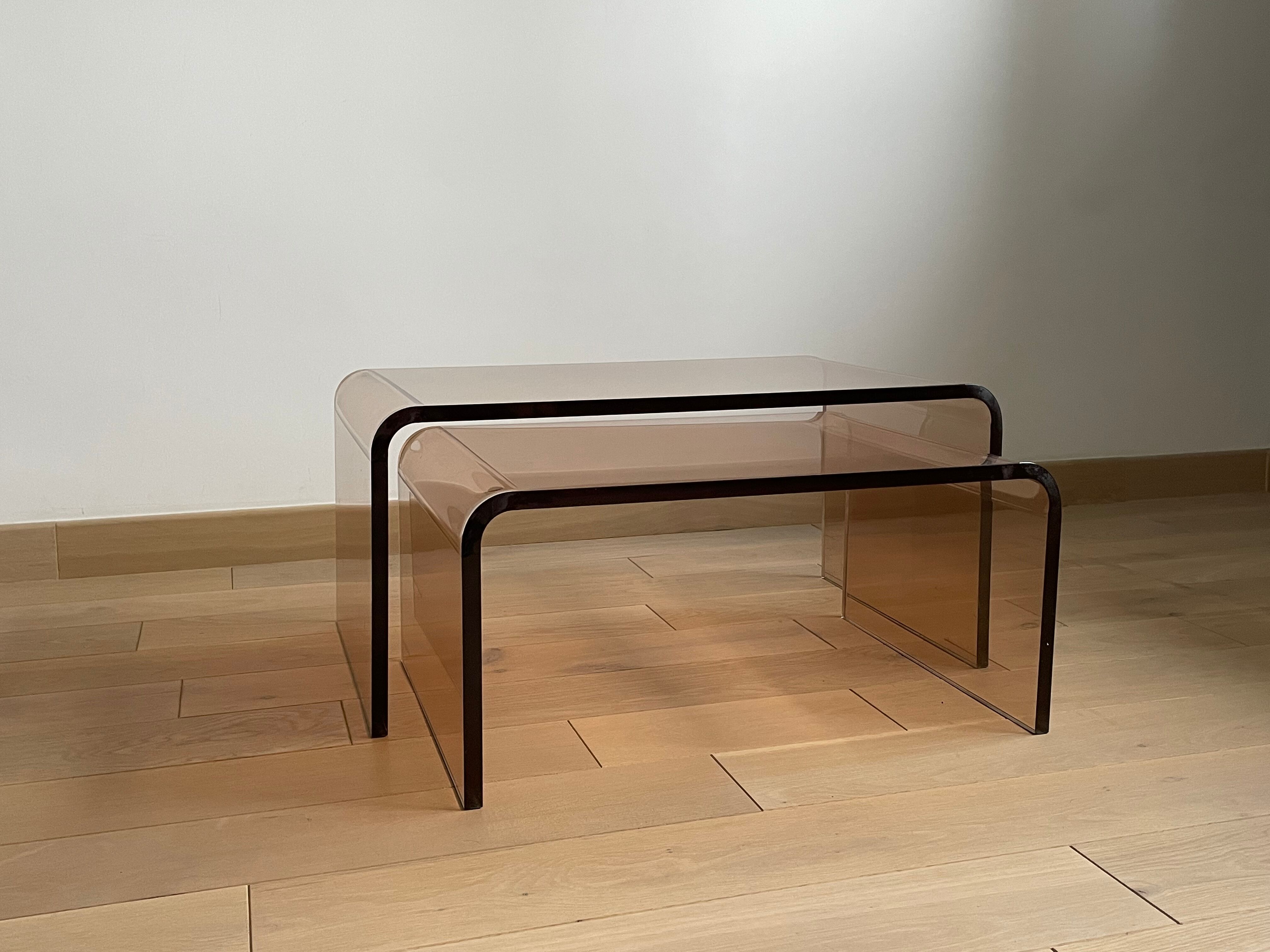 2 altuglas smoked nesting coffee table, 1970s