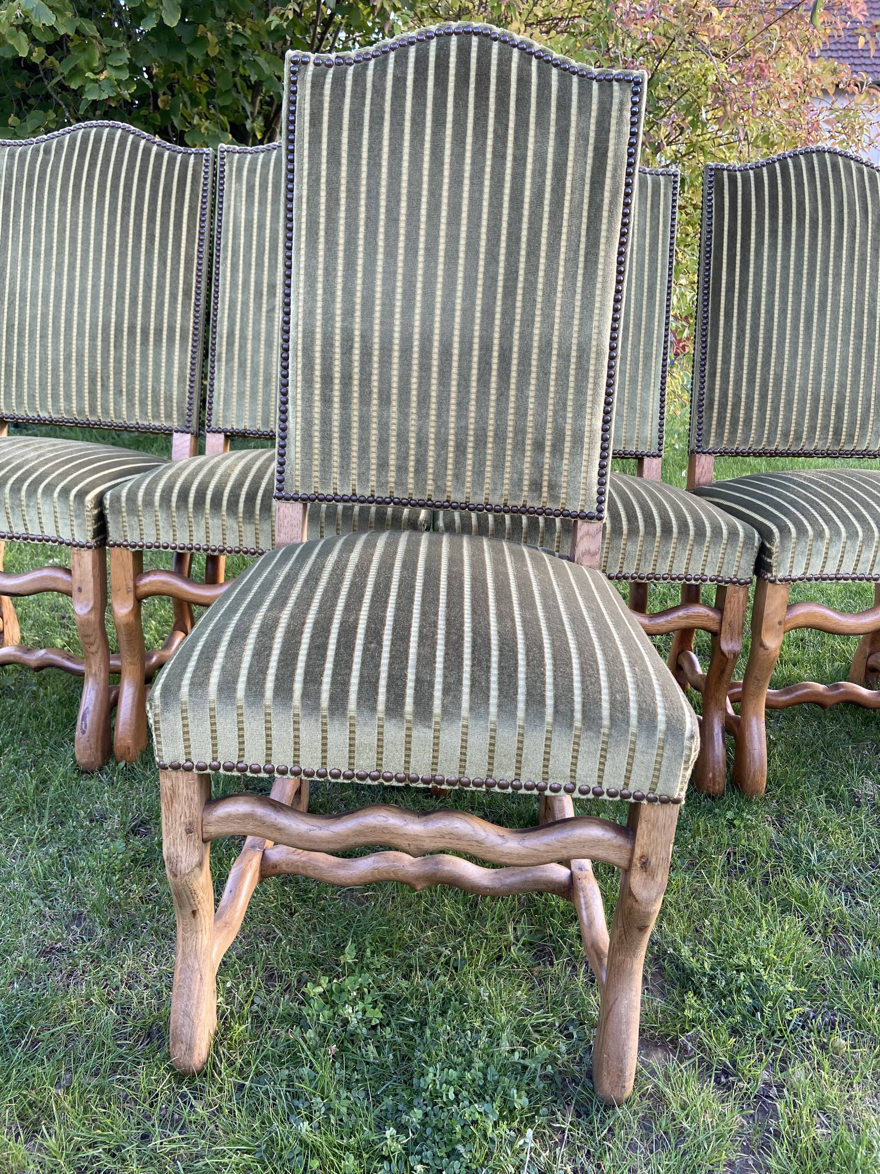 6 chairs