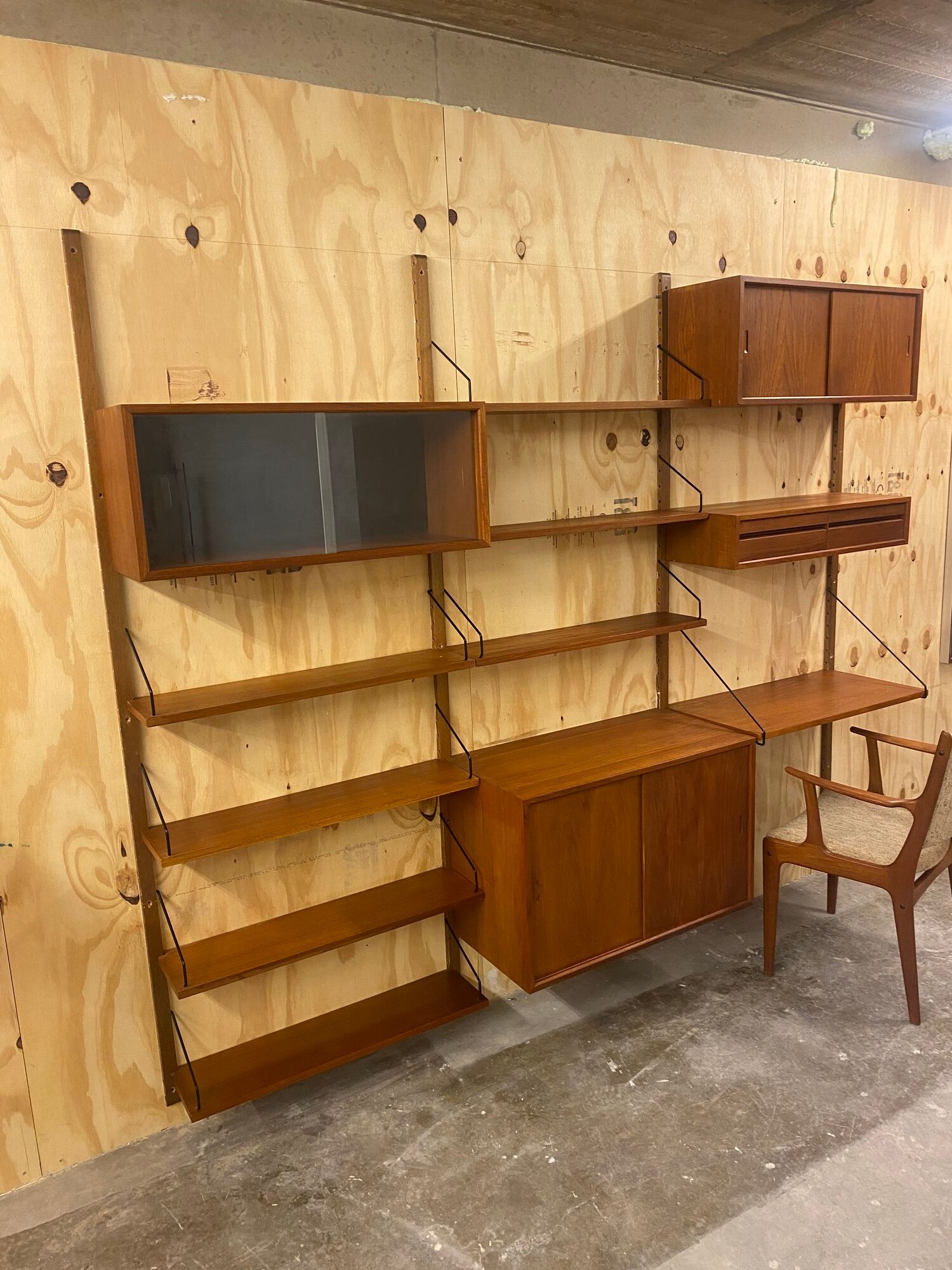 Vintage scandinavian teak wall unit by Poul Cadovius for Royal System 1960s