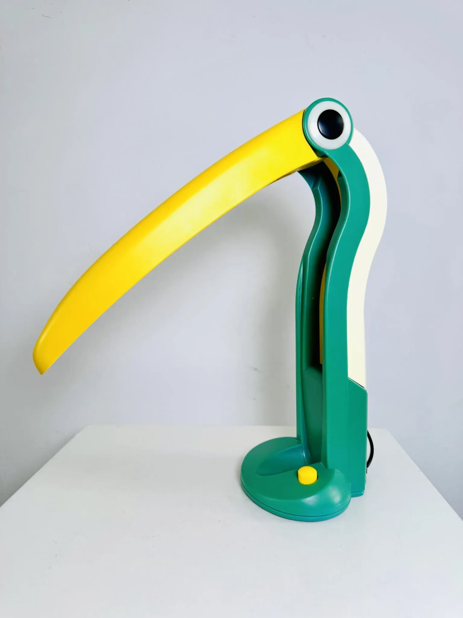 Toucan Desk Lamp By H.T. Huang For Huangslite, Taiwan, 1990S