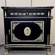 Meuble style Napoléon III "Boulle" en bois laqué