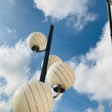 Fifties lamp in cascading opalines