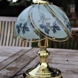 Vintage touch lamp