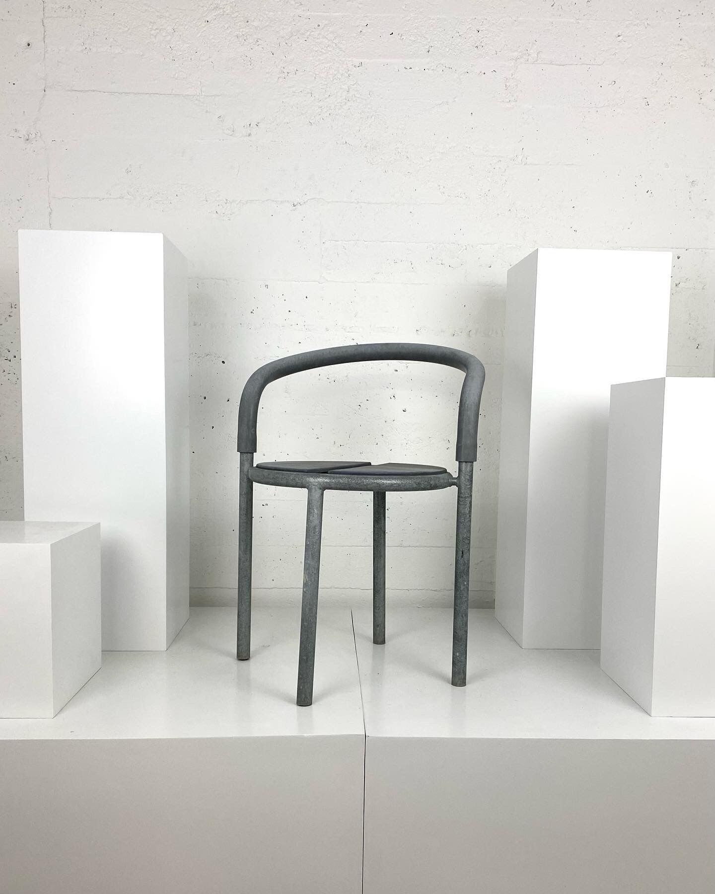 Gammelgaard & Mathiesen for Fritz hansen - "pelikan" chair
