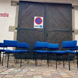 🪑 Set of 13 vintage blue fabric chairs – black metal legs – Guer style