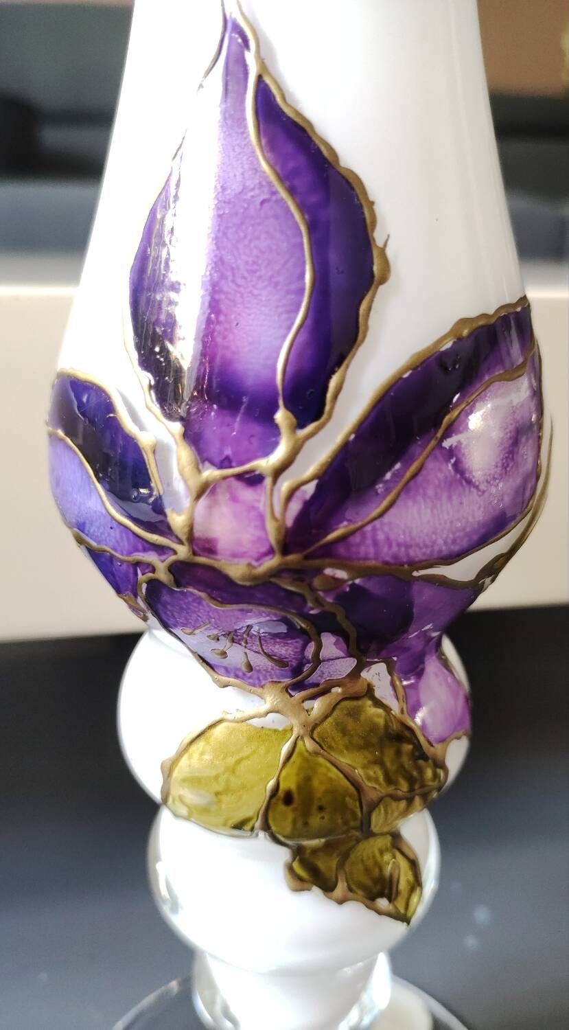 Stylish Kalina Poland vase. Floral decoration. Unique signed piece, 27 cm