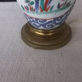 Small Chinese porcelain lamp