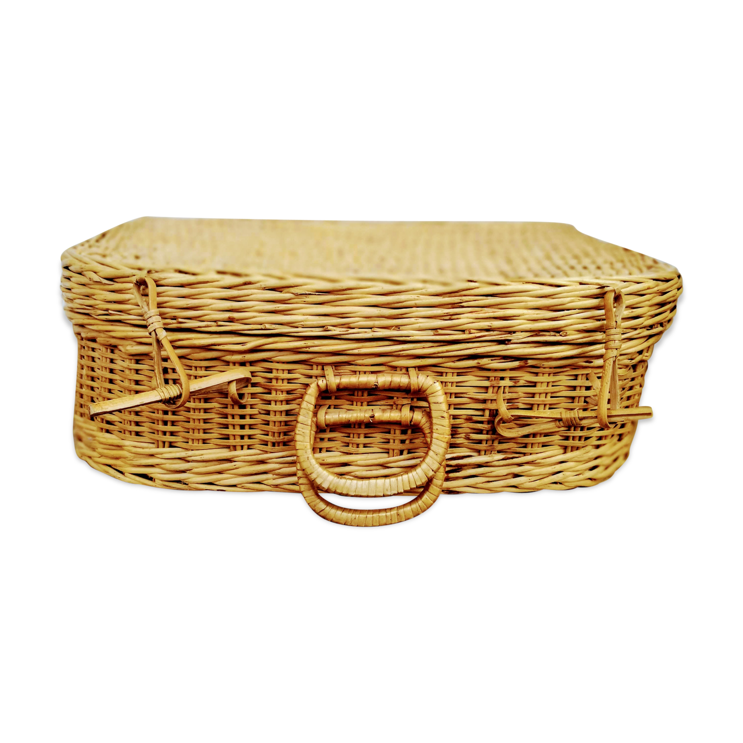 Wicker suitcase