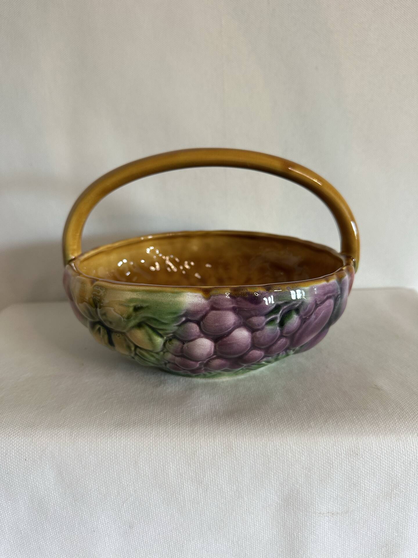Fruit bowl in slipware – Longwy France