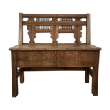 Banc ancien en châtaignier