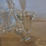 8 petits verres de bistrot anciens