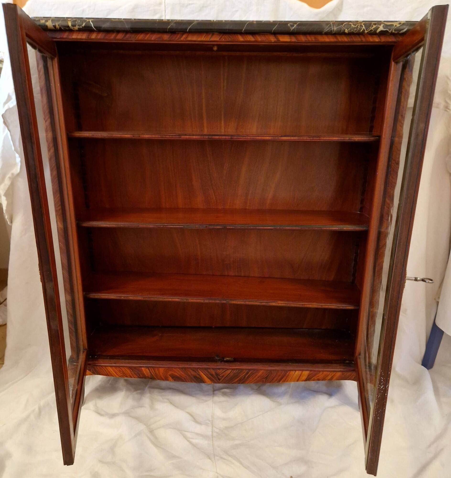 Napoleon III display cabinet in marquetry, Louis XV style, black marble, gilded bronze.