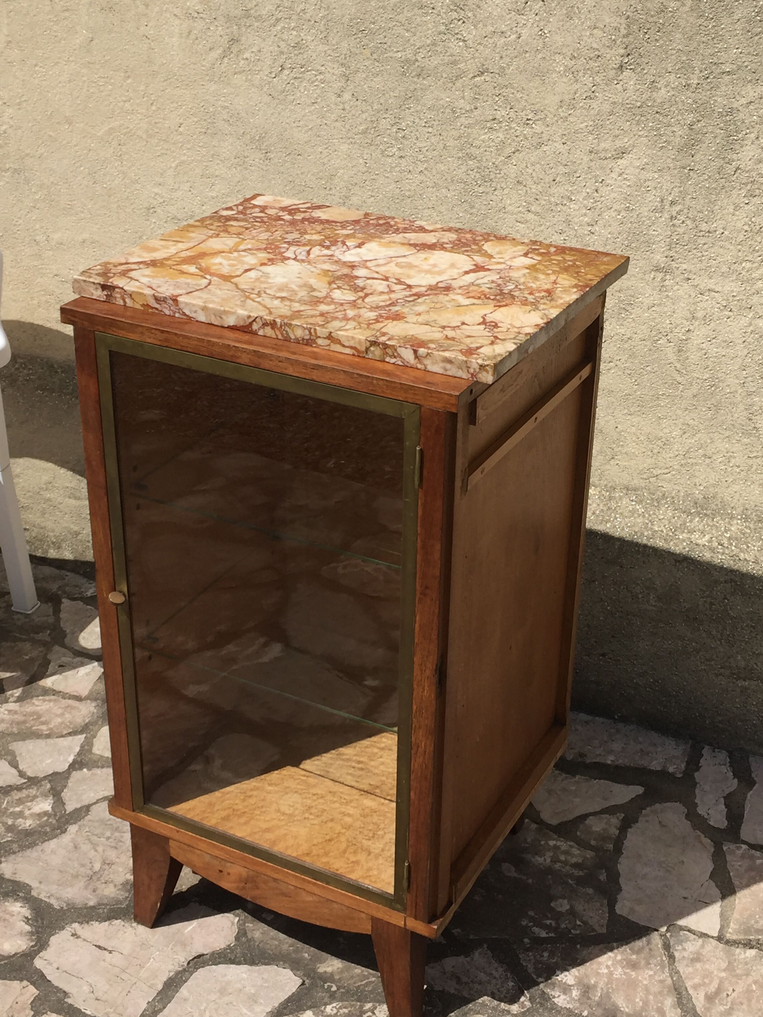 Wooden showcase 1930