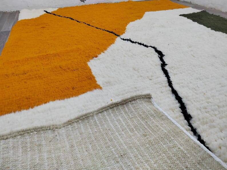 Tapis en laine pure fait main taille 200 x 300 cm
