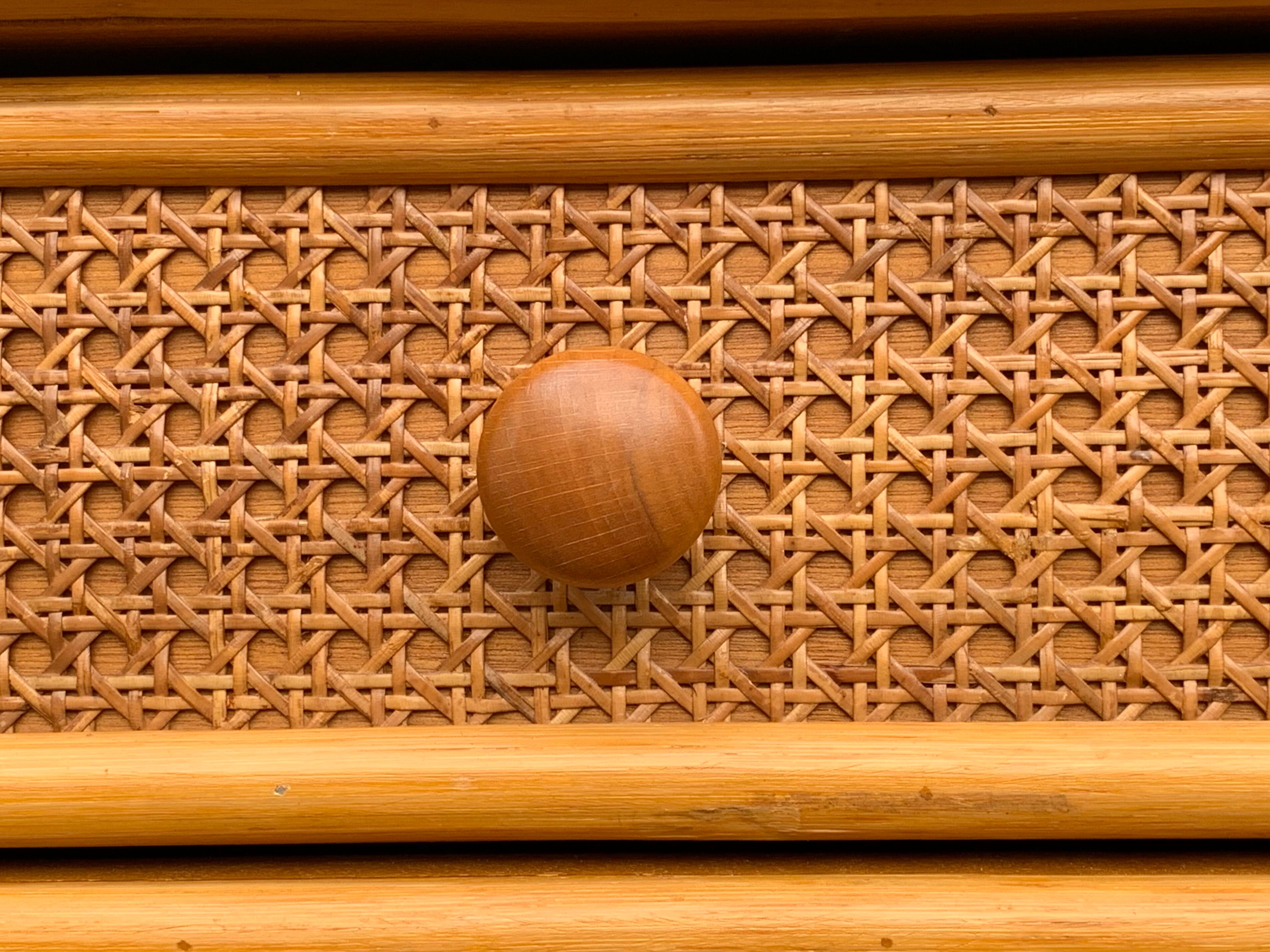 Vintage buffet in bamboo and cannage 1970