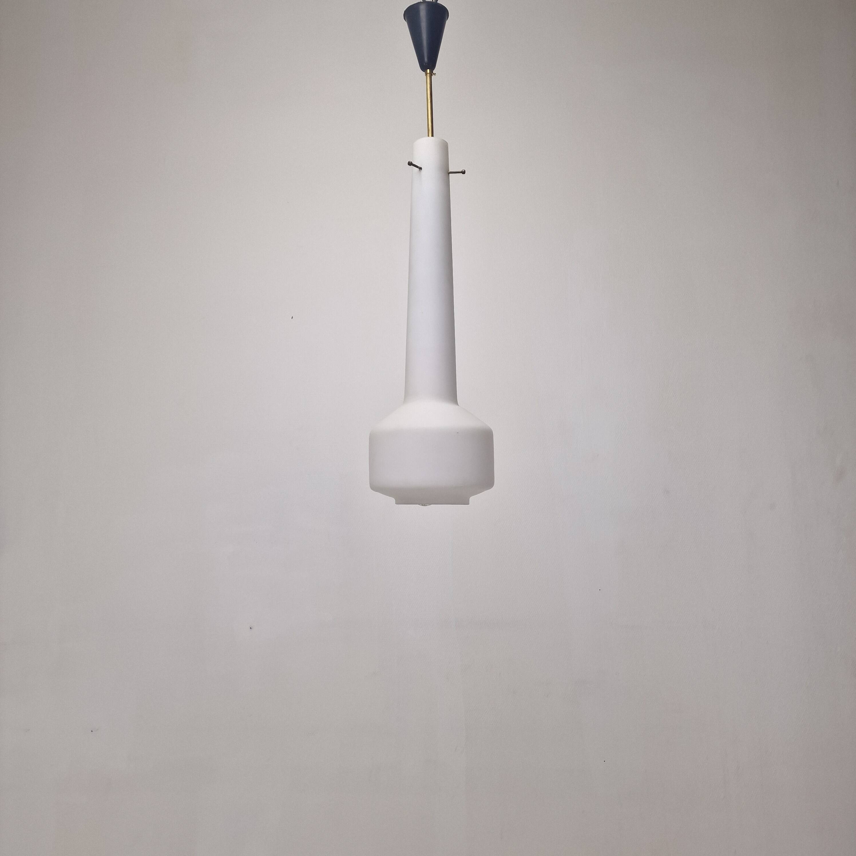 Stilnovo Pendant in Milk Glass and Brass, Italy 1960's