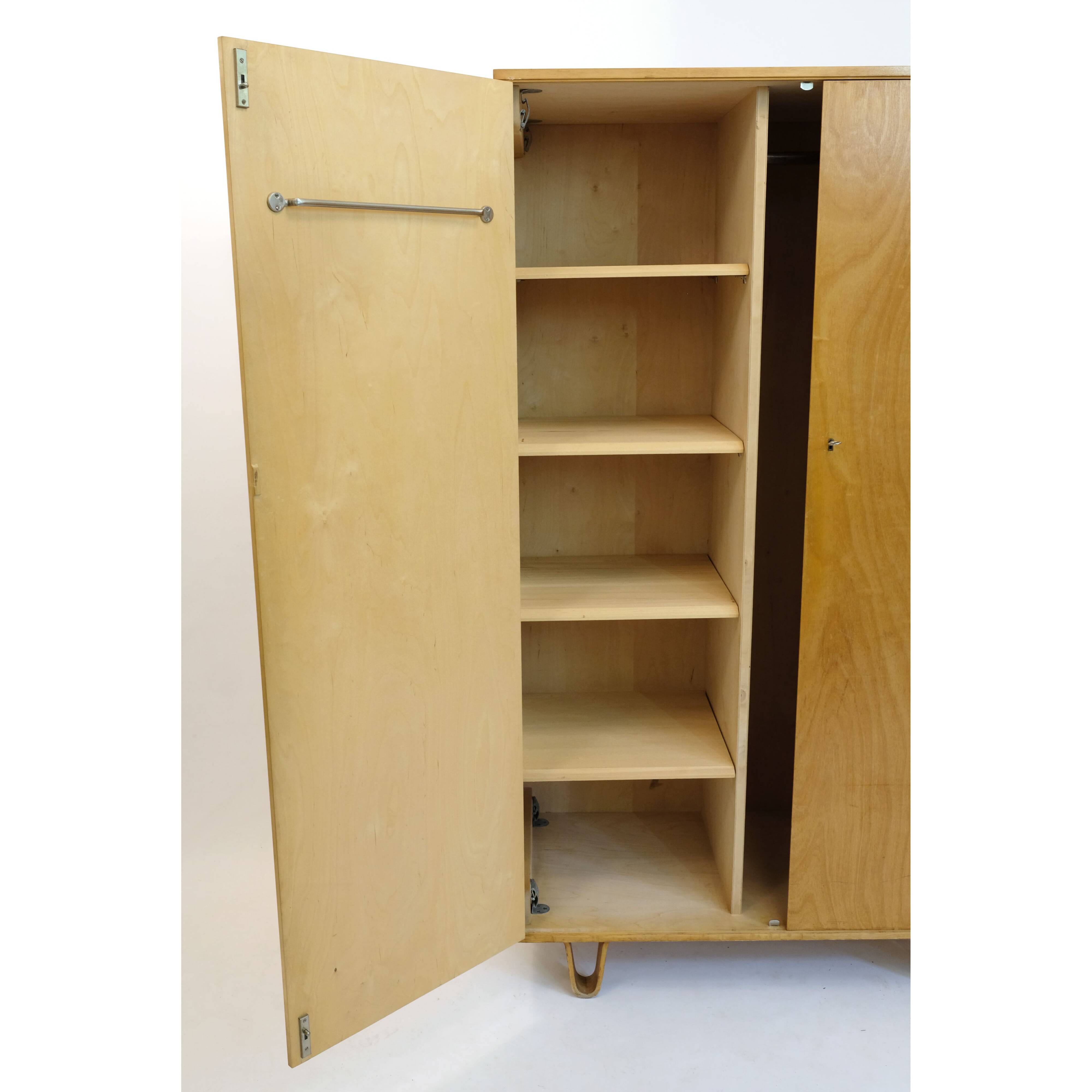 Cees Braakman, armoire KB02, Pastoe, 1950.