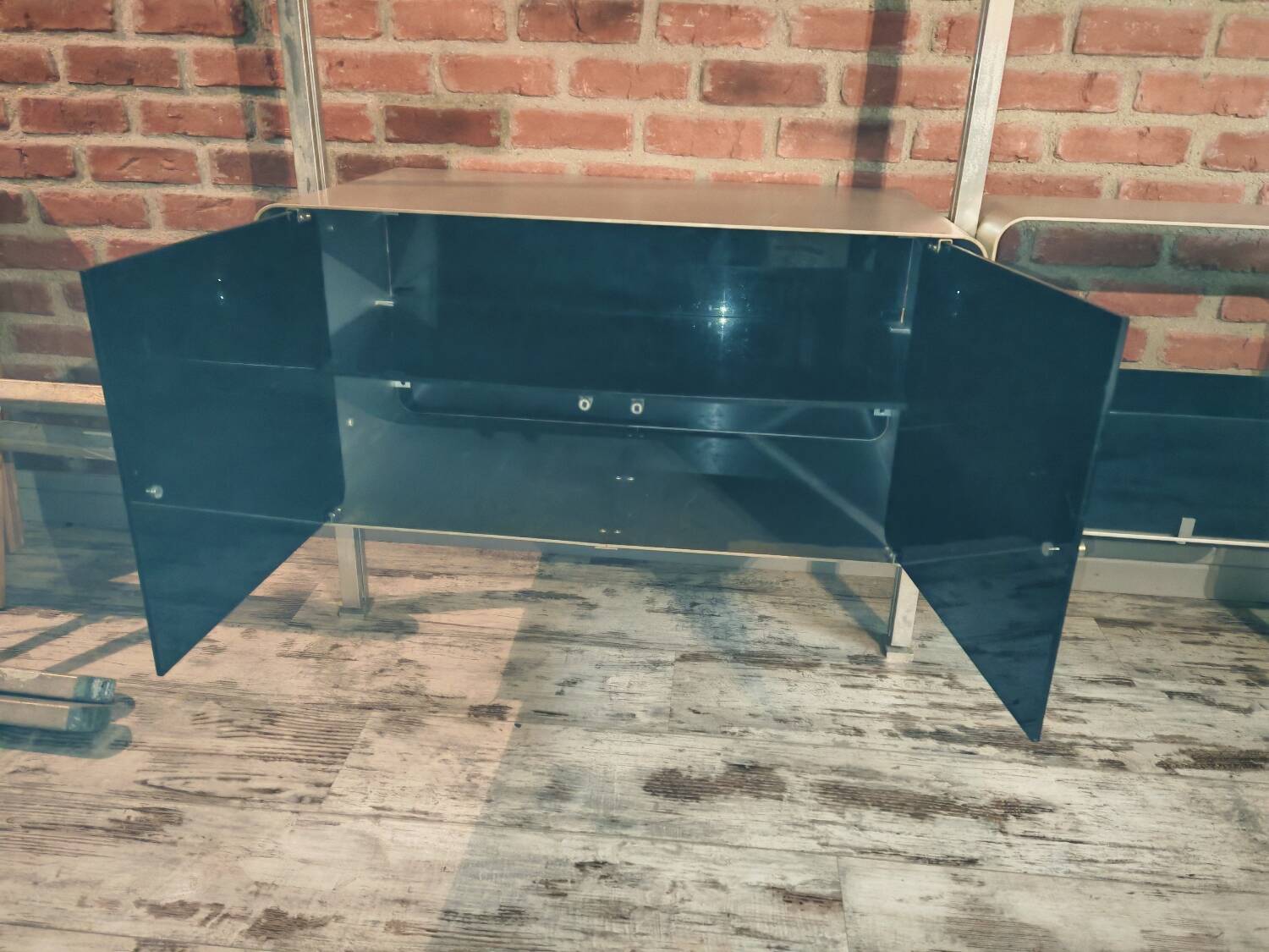 Roche Bobois library