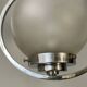Lampe art déco en argent avec trois abat-jours en forme de sphère