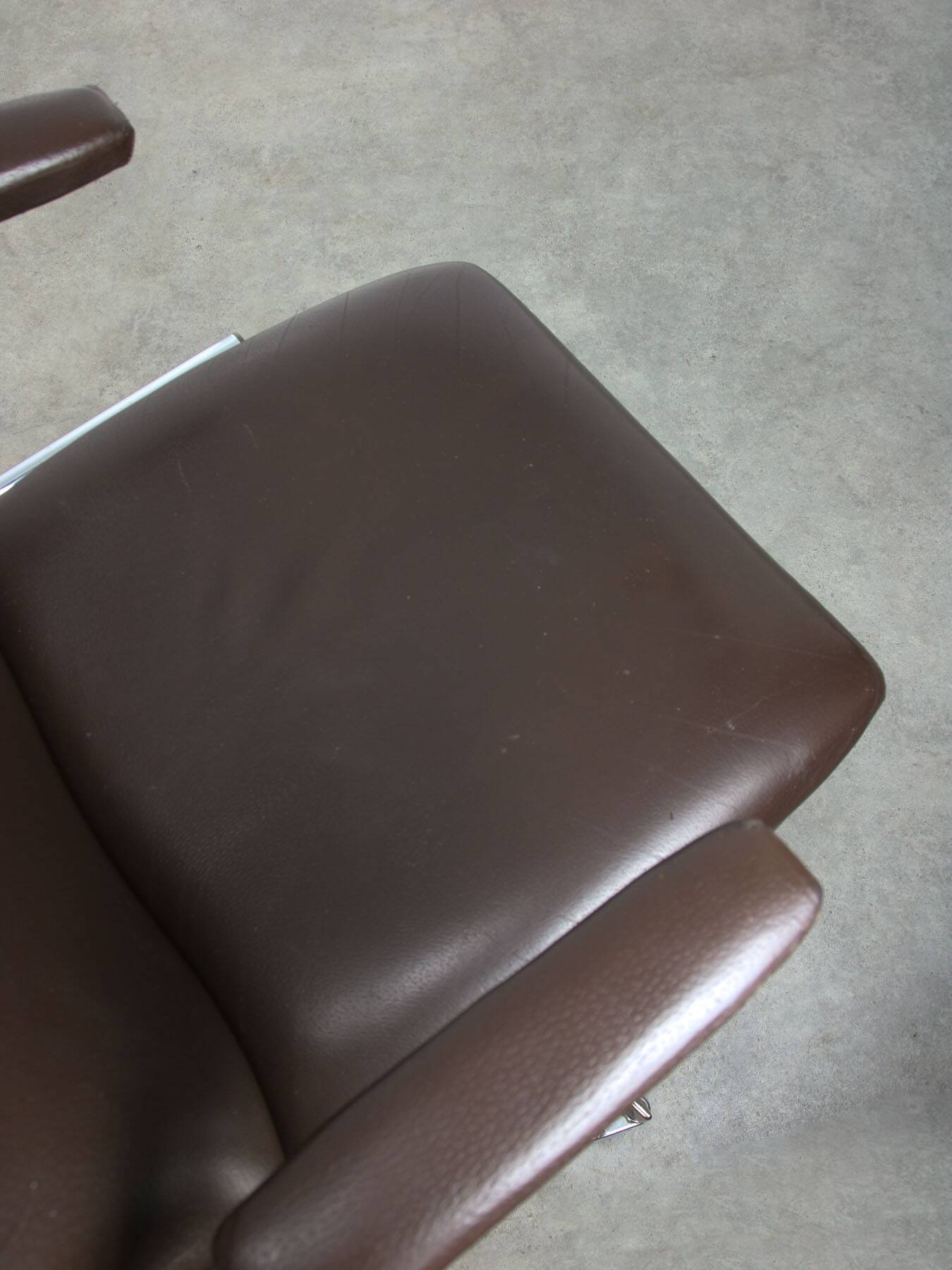 Mid-Century Italian Brown Leather Swivel Chair
