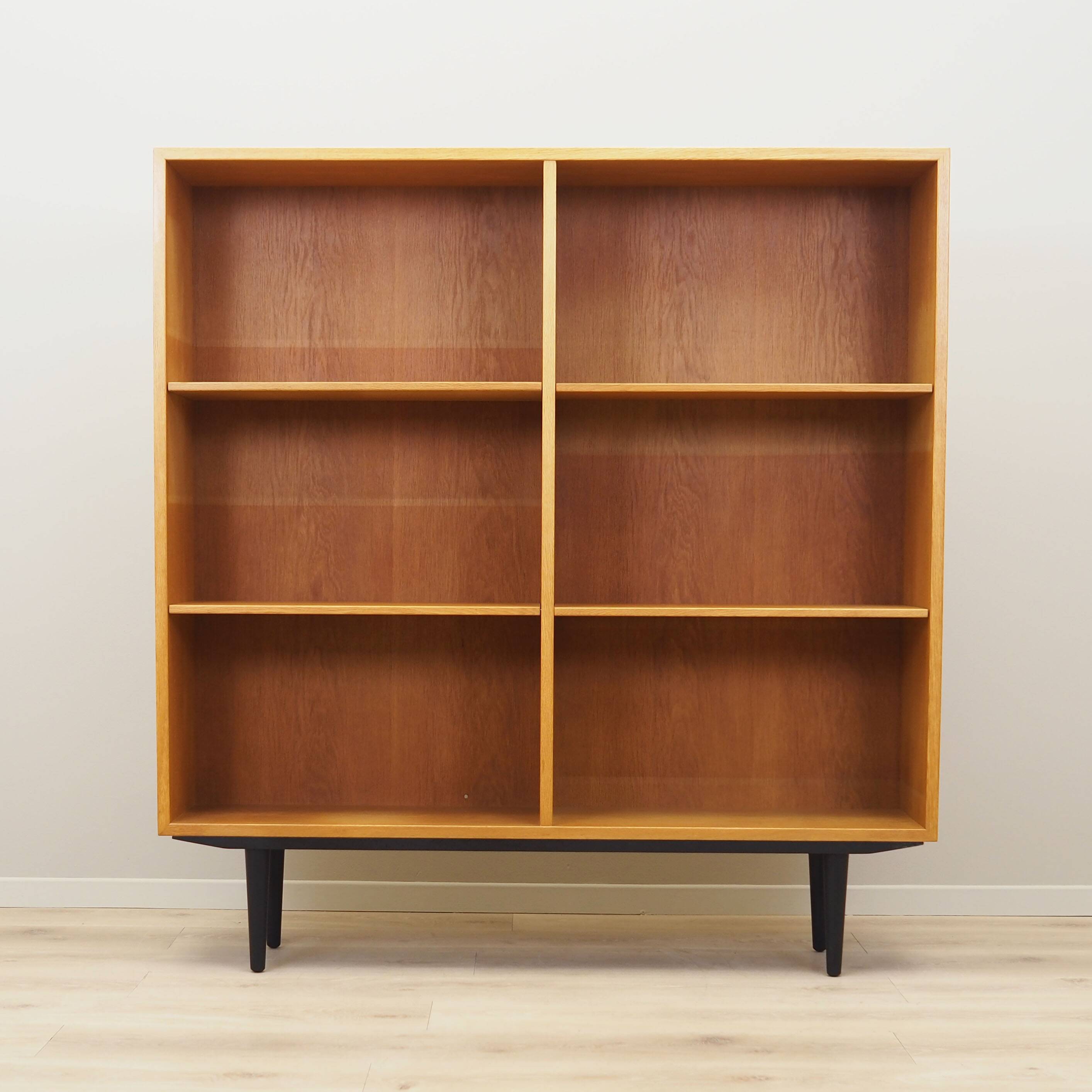 Ash bookcase, Scandinavian design, 1960s, designer: Børge Mogensen, manufac