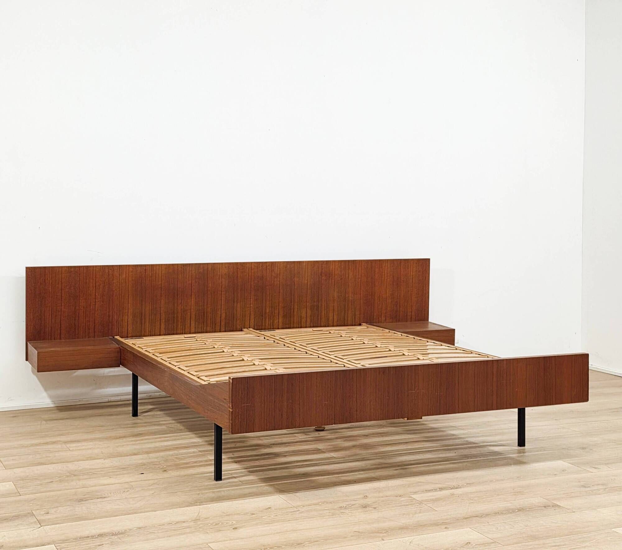 Double bed by Joseph-André Motte for Charron, France, 1950 – Latto base